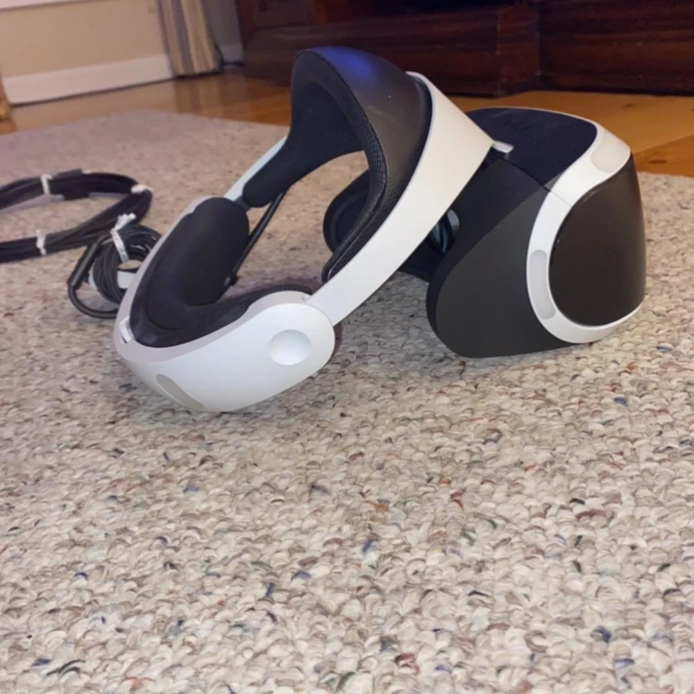 Playstation VR Headset Sony PSVR PS4 PS5 Bundle Headset + Camera + Remotes